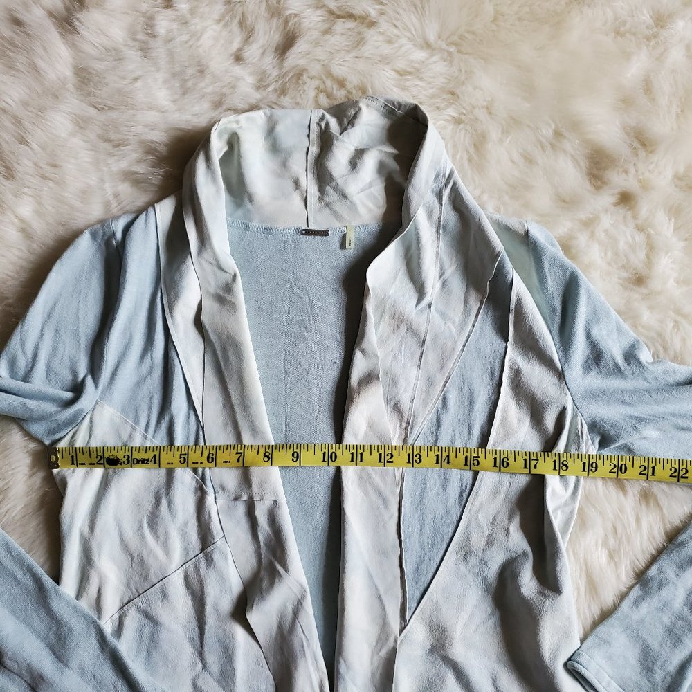Elie Tahari Baby Blue Lamb Suede Trim Cardigan M - Picture 14 of 16